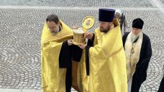 В Спасо-Преображенский собор города Рыбинска прибыл ковчег с частицей честных мощей святителя Спиридона, епископа Тримифунтского.