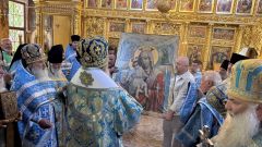 Епископ Вениамин совершил Литургию в Казанской церкви города Рыбинска в праздник иконы Божией Матери «Достойно есть».