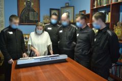 В рыбинской колонии работает кружок церковного пения