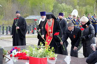 Лития на Всехсвятском воинском кладбище 18238