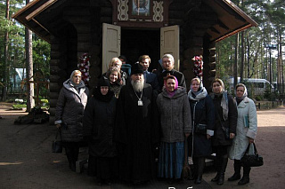 Делегация Рыбинской епархии вместе с епископом Вениамином посетила пос. Вырицы 3427
