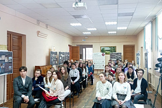 В рамках Епархиальных Рождественских чтений прошла молодёжная встреча «Трибуна» 13438