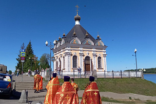 Архиерейское богослужение в день памяти святителя Николая 14940