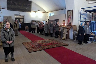 Архиерейское богослужение в с. Николо-Корма 2041
