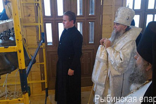Епископ Вениамин освятил Троицкий храм с. Головино 3684