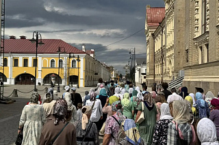 Празднование Недели всех святых, в земле Российской просиявших, в Спасо-Преображенском кафедральном соборе 23981