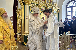 Епископ Вениамин совершил Литургию в храме Александра Невского села Хопылево в день архиерейской хиротонии 24155