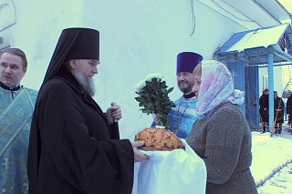 Архиерейское богослужение в с. Николо-Корма 2041