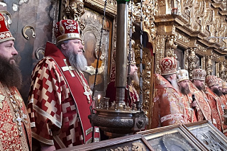 Соборное архиерейское богослужение в день памяти священномученика Вениамина, епископа Романовского 9819