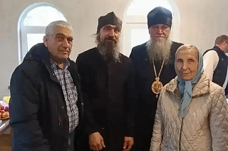 Владыка возглавил первую Божественную Литургию в храме "Всех скорбящих Радость" в больничном городке г. Рыбинск 24197