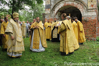 Божественная литургия в храме Богоявления-на-Острову в Хопылёво. 5254