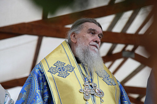 Епископ Рыбинский и Романово-Борисоглебский Вениамин принял участие в престольном празднике Толгского монастыря. 24154
