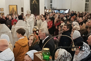 Пасхальное богослужение в Спасо-Преображенском кафедральном соборе Рыбинск 23813