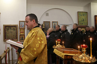 Божественная литургия в храме Рождества Пресвятой Богородицы 13557