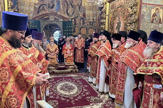 В день памяти священномученика Вениамина в Воскресенском соборе Тутаева совершена Божественная литургия 24250