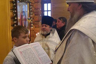 Епископ Вениамин освятил Троицкий храм с. Головино 3684