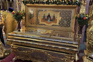 В Ярославле состоялось торжественное богослужение в честь святых благоверных князей Феодора, Давида и Константина и 1035-летия Ярославской епархии 24246