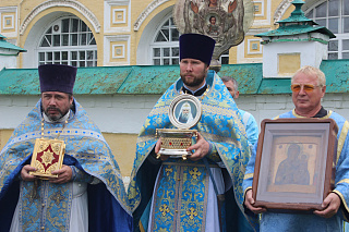 В Воскресенском соборе Тутаева отметили престольный праздник 20084
