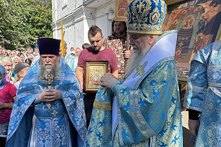 Епископ Вениамин возглавил праздник и молебен на начало учебного года в Покровском храме Тутаева 24179