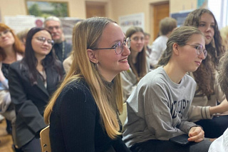 В рамках Епархиальных Рождественских чтений прошла молодёжная встреча «Трибуна» 13438