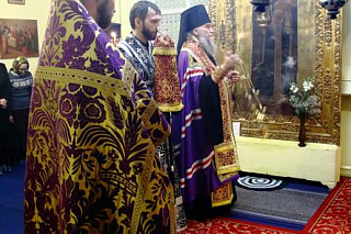 Всенощное бдение накануне празднования в честь иконы ";Благодатное Небо" 1059
