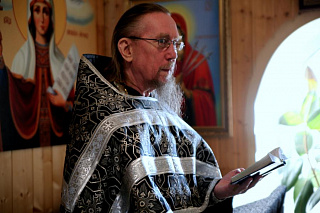 Архиерейское богослужение в Софийском монастыре в Великую среду 968