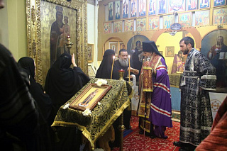Всенощное бдение накануне празднования в честь иконы ";Благодатное Небо" 1059