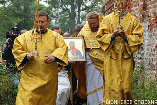 Божественная литургия в храме Богоявления-на-Острову в Хопылёво. 5254