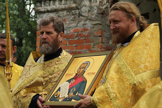 Божественная литургия в храме Богоявления-на-Острову в Хопылёво. 5254